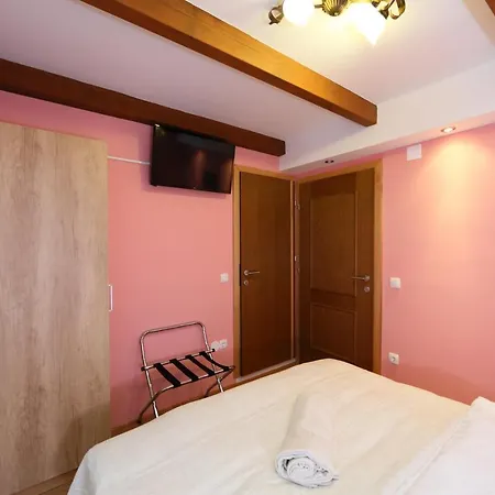 Sobe Grabar Bed & Breakfast 3*