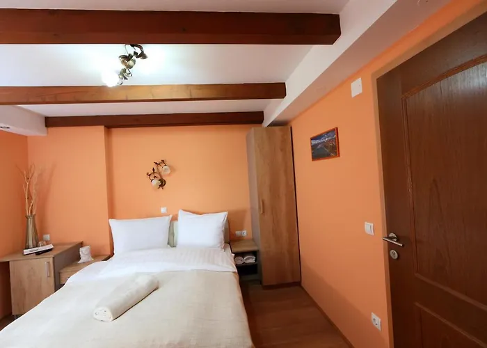 Sobe Grabar Bed and Breakfast 3*